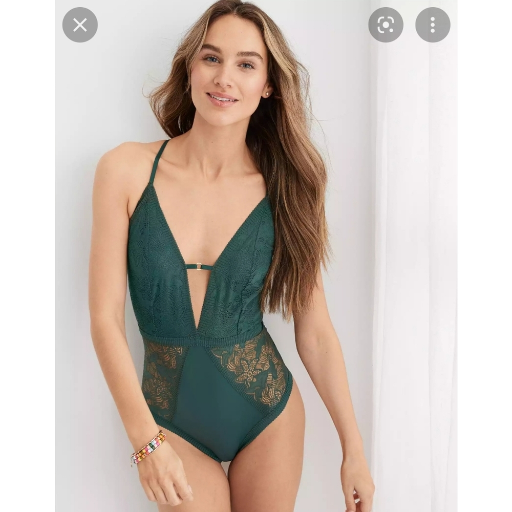 ISO Aerie Coral Lace Bodysuit - LOOKING TO BUY